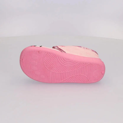 Hello Kitty παιδικά παντοφλάκια Click Clothes — άνεση και χαρούμενο στυλ για κάθε μικρή fashionista. Αγοράστε τώρα και ντύστε τα βήματα με χαμόγελο