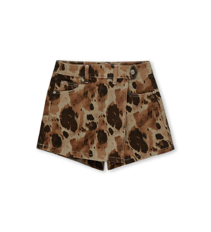 καφέ animal print κοριτσίστικη φούστα-σορτς Original Marines με μεταλλικό κουμπί και τσέπες.