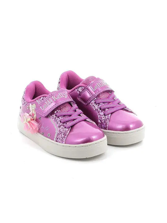 Τα Lelli Kelly sneakers φούξια LKAL4484 σε απόχρωση porpora είναι ιδανικά για μικρές fashionistas που θέλουν να ξεχωρίζουν. Με έντονο φούξια χρώμα και παιχνιδιάρικα σχέδια, αυτά τα sneakers προσφέρουν στυλ και άνεση για καθημερινές δραστηριότητες.

Κατασκευασμένα από υψηλής ποιότητας υλικά, εξασφαλίζουν ανθεκτικότητα και άριστη εφαρμογή. Η ευέλικτη σόλα τους παρέχει καλή πρόσφυση, κάνοντάς τα ιδανικά για παιχνίδι ή βόλτες.